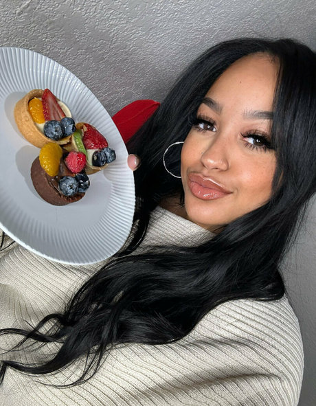 biancathebaker exclusive pornstar img