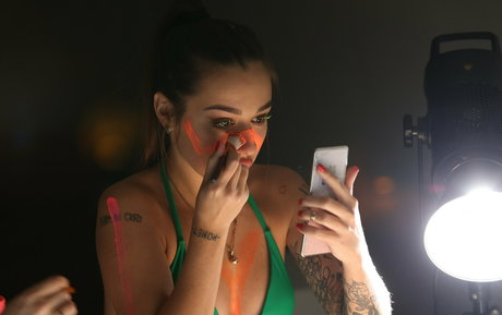 Kitty Katty nice actress pic