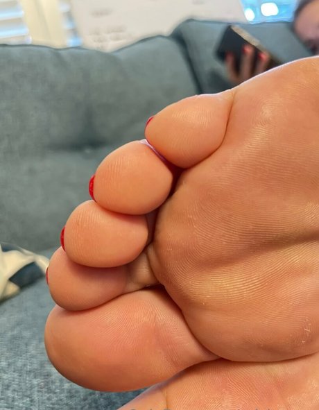 miskysour star pornographic picture