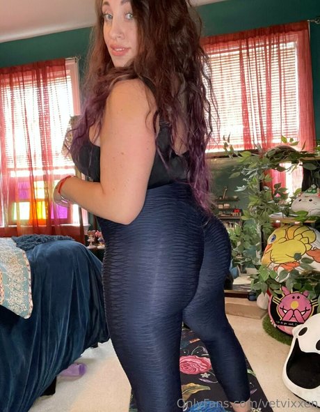 hippyvixxen art actress photo