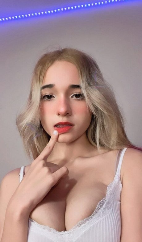 Amiisita hd pornstar picture