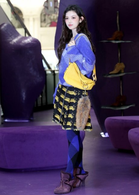 curvy girl next door onlyfans sexy picture