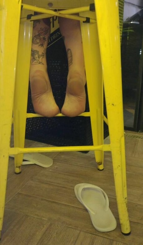 Fennix Queen xxx actress pics