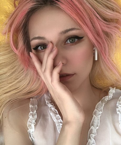 angejla top star images