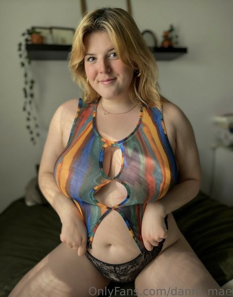 danni mae sex model picture