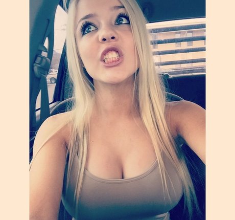 Blondiewondie star perfect photos