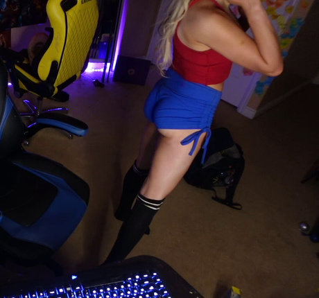 Blondiewondie beautiful star photos