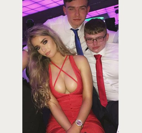 Erin Lally star nudes photo