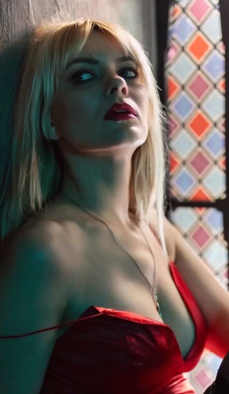 Anastasyia Prichinina hot model images