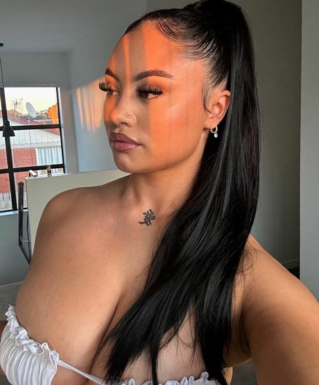 taylaraywhite model pornographic galleries