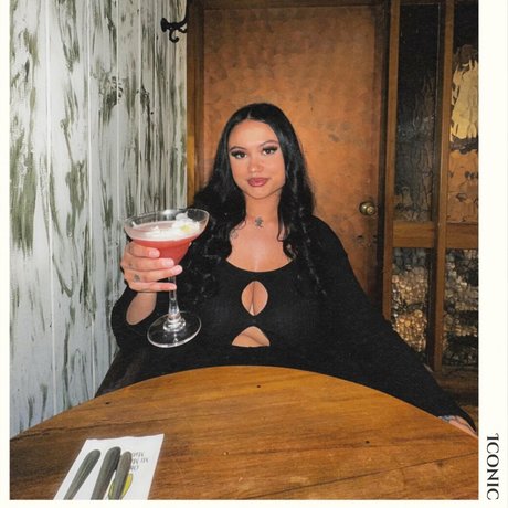 taylaraywhite model top galleries