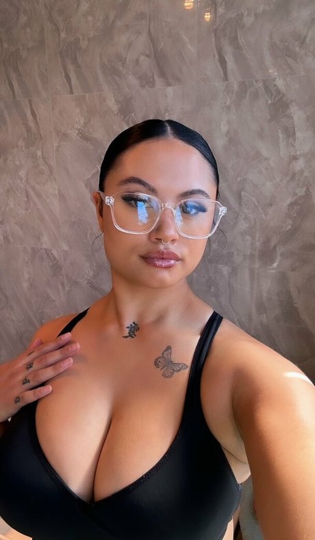 taylaraywhite pretty star picture