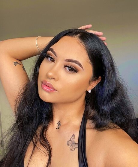 taylaraywhite beautiful actress galleries