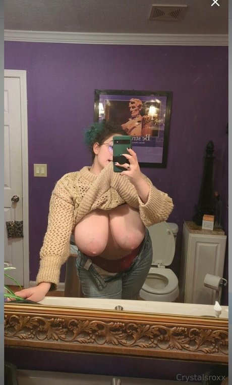 crystallovinghomo nudes actress img