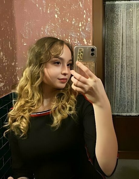 fit nata nice actress image