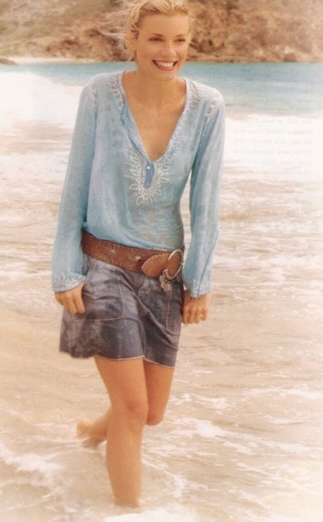 Amy Smart porn star galleries