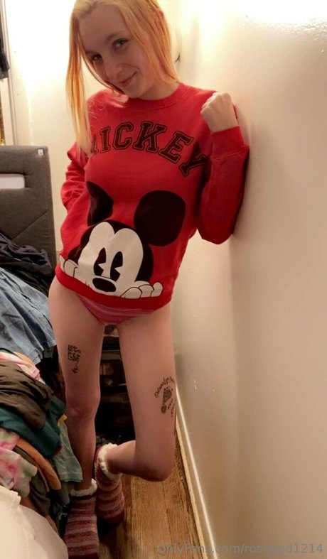 rosebud1214 sex star pics