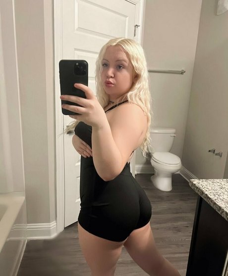 karmaalexis star adult pic