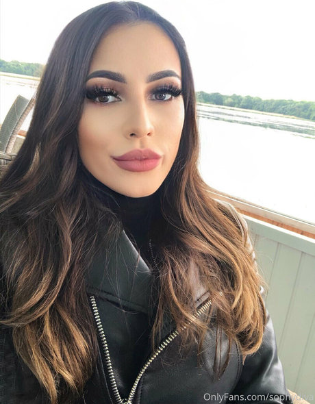 Sophydiva hd actress archive