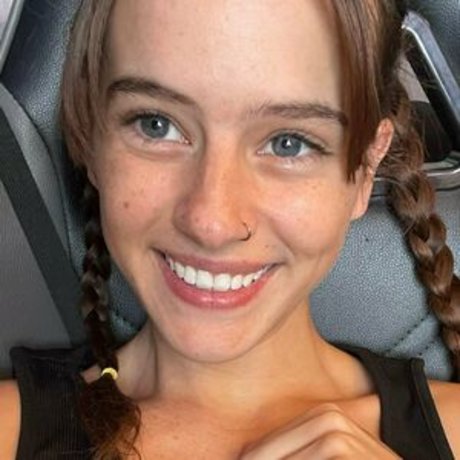 IndicaBabe model hot photos