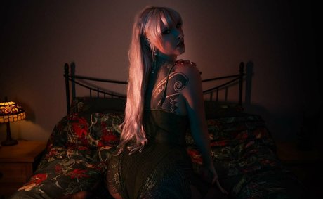 Ruby True nudes model gallery