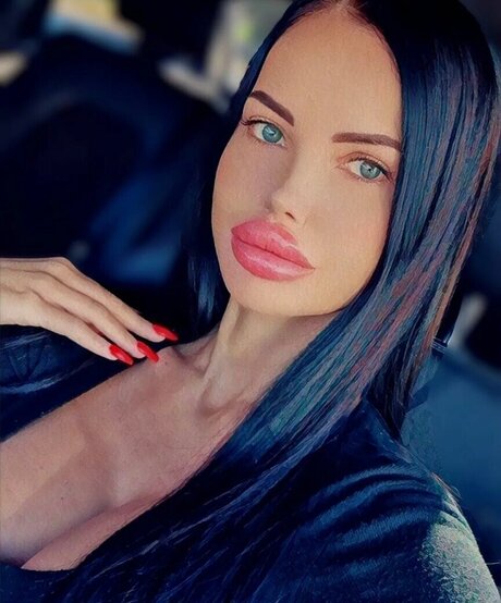 erimegan pretty actress image