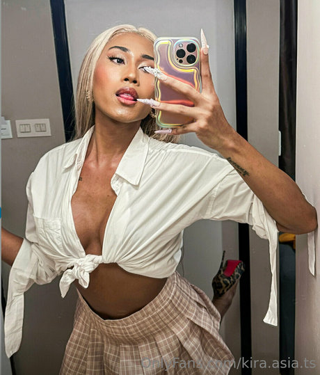 kira asia ts nude star photos