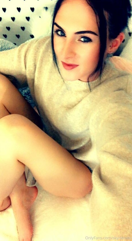 skyrierose high quality pornstar archive