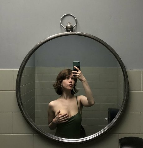 BarbsBody hot model gallery