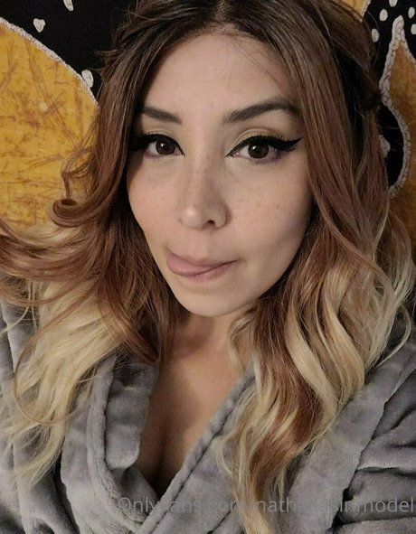 konichiwanath model adult pictures