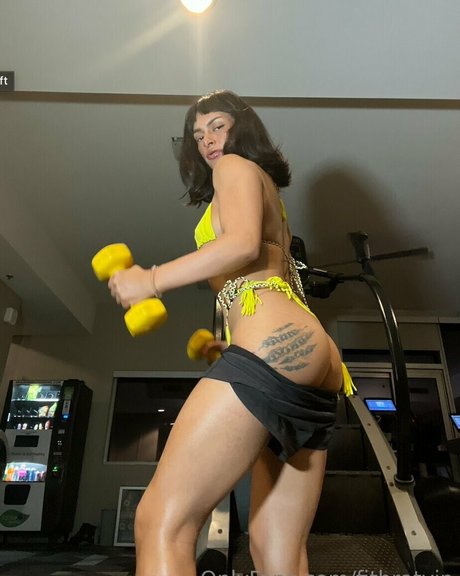 fitbratvip hot model pic