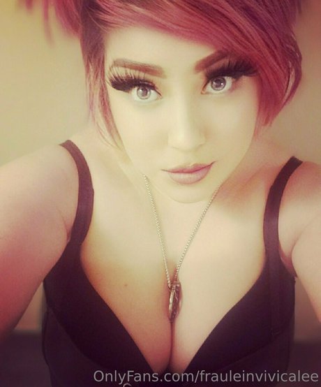 frauleinvivicalee model erotic galleries