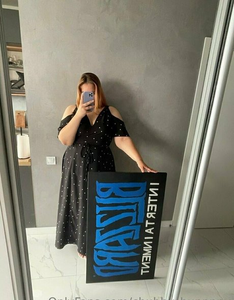 curvy iris beautiful pornstar photo