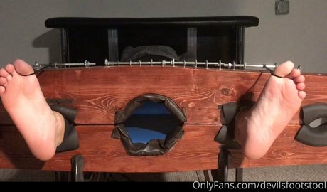 devilsfootstool free actress archive