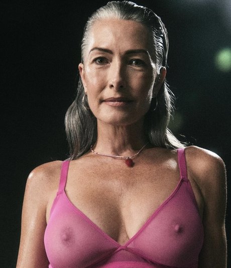 Luisa Silver xxx model pics