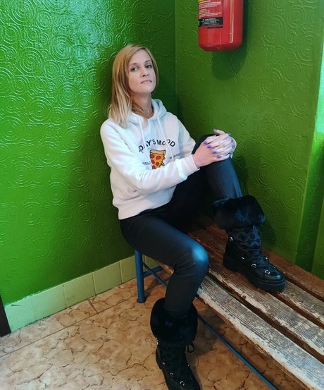 BunnyZuz porn model photo