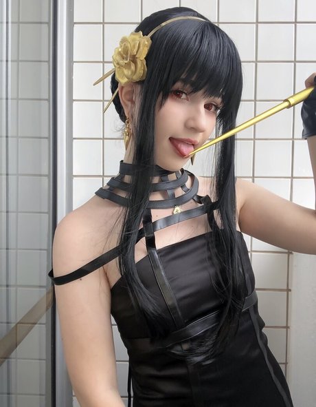 Lunarun model sexy galleries