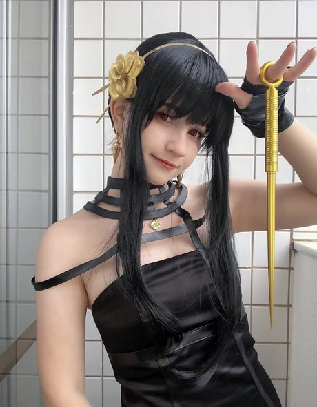 Lunarun model sexy gallery