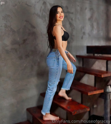 houseofgracey exclusive star picture