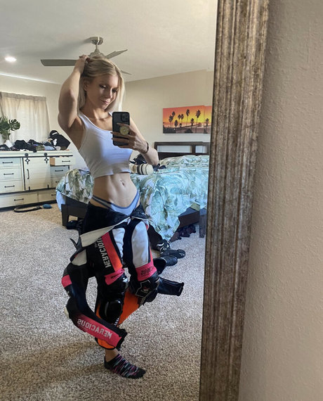 Mrs cbr pornographic model images