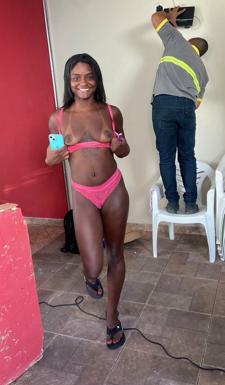 Trisalfitrj21 nice actress gallery