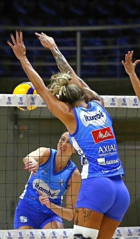 Thaisa Daher model best images