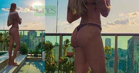 Thaisa Daher model erotic pics