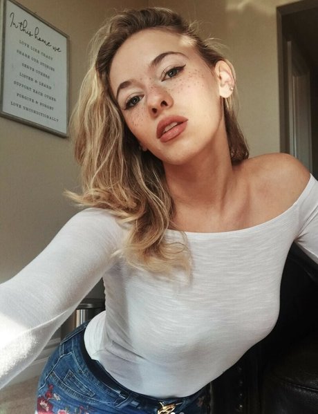 Aribets free pornstar image