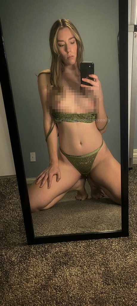 Goddess Ally Etana sex actress archive