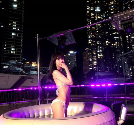 Adilyn free star gallery