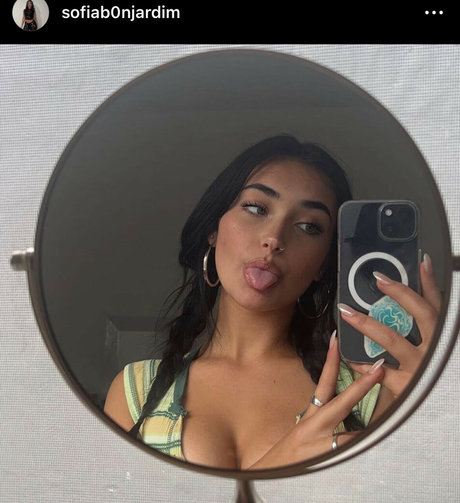 Sofia Bonjardim star sex images