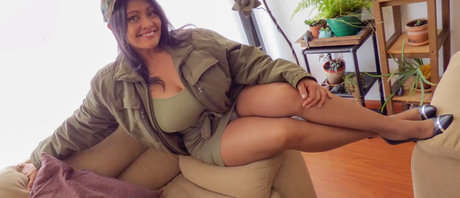 Sonia Net model art picture