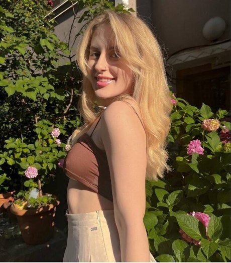 nightivy model best pic