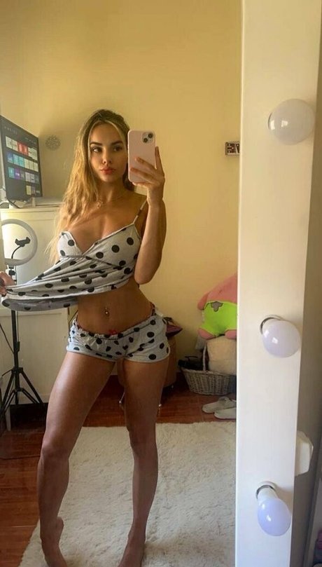 youngani xx top star images